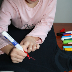 Návod na dětské obrázky fixami na textil