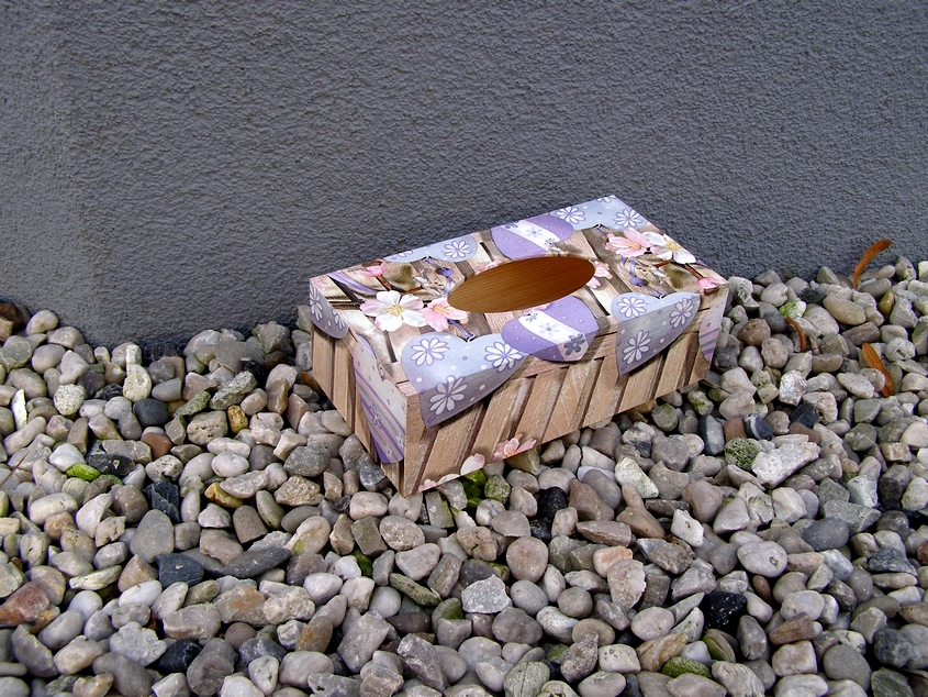 Krabice na kapesníky - Fialkové srdce