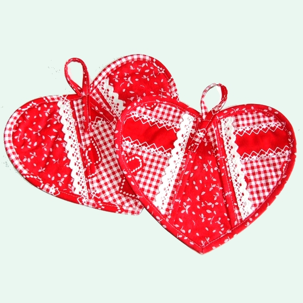 Červená kuchyňa - chňapky