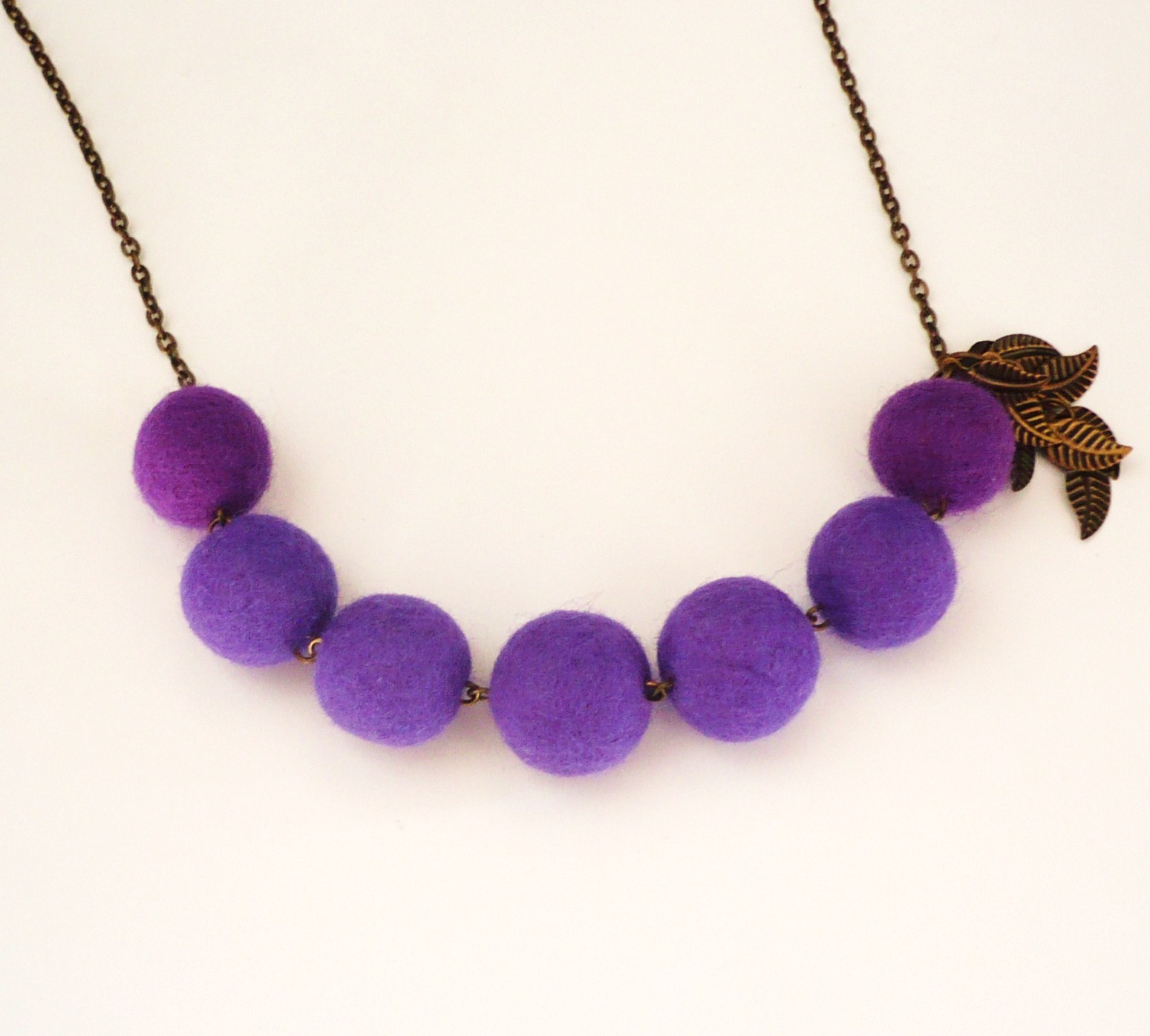 Plstěnky s lístečkama