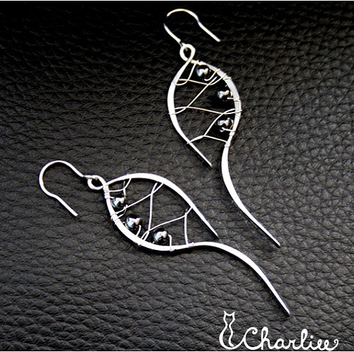 NEW AGE - hematit - tepané - hypoalergenní chirurgická ocel