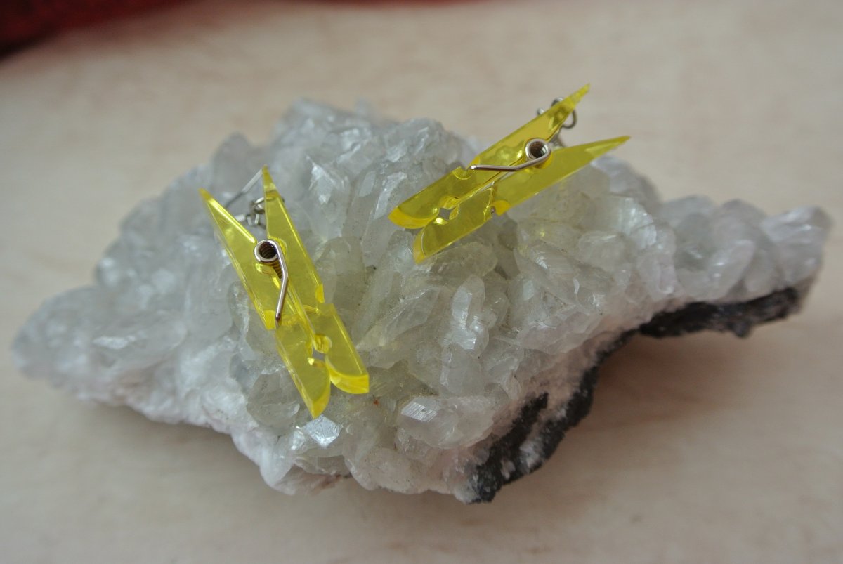 Bez kolíčků ani ránu.... ve žluté