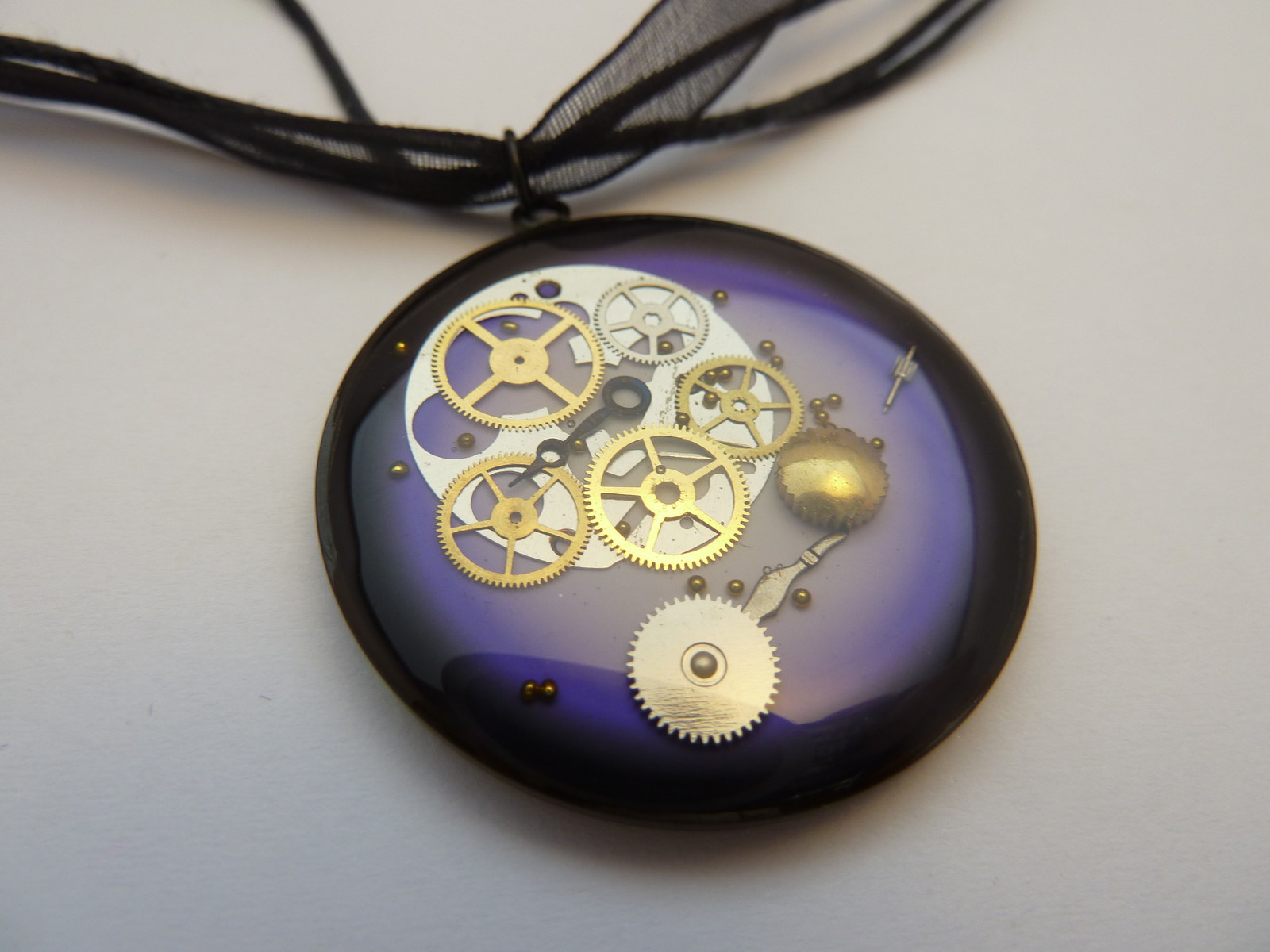 Steampunk přívěsek