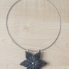 Fimo náhrdelník  stříbrnočerná kytička