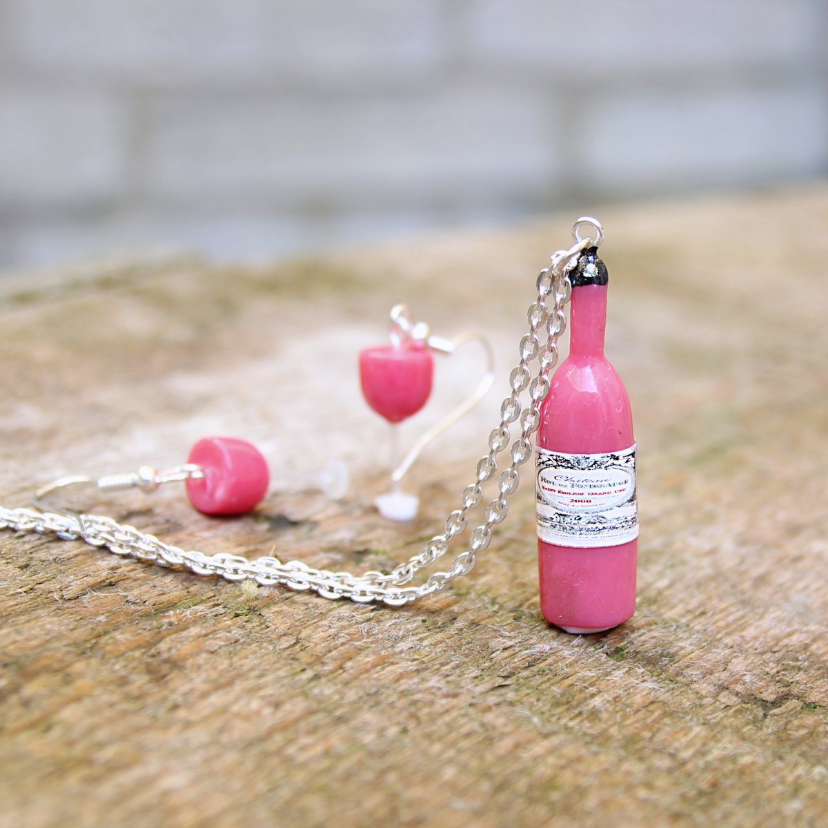 Růžové víno sada