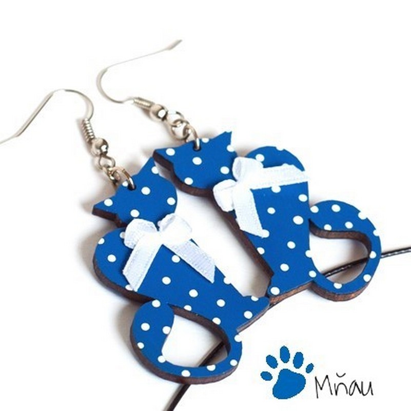 Kočičí náušnice modrobílé