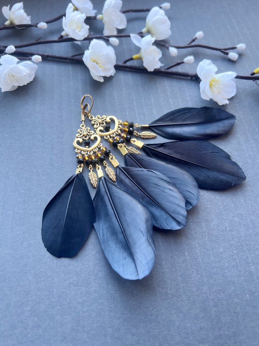 Peříčkové černo zlaté náušnice 