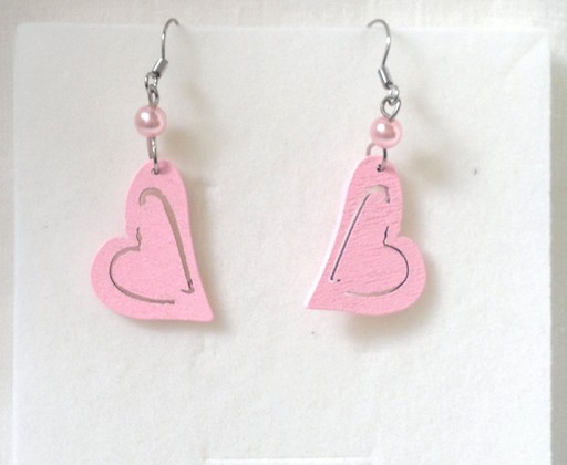 Růžové srdíčkové náušnice