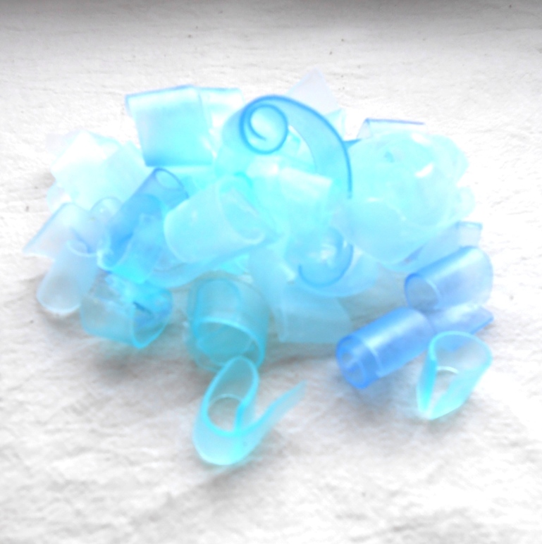 mýdlové SPIRÁLY  černý rybíz