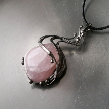 Náhrdelník Rush  (růženín)