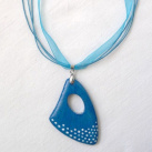 Mořská vlna - dřevěný náhrdelník