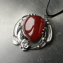 Náhrdelník Allison   (achát)