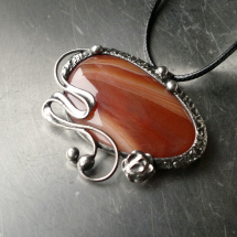 Náhrdelník Sarah   (achát)