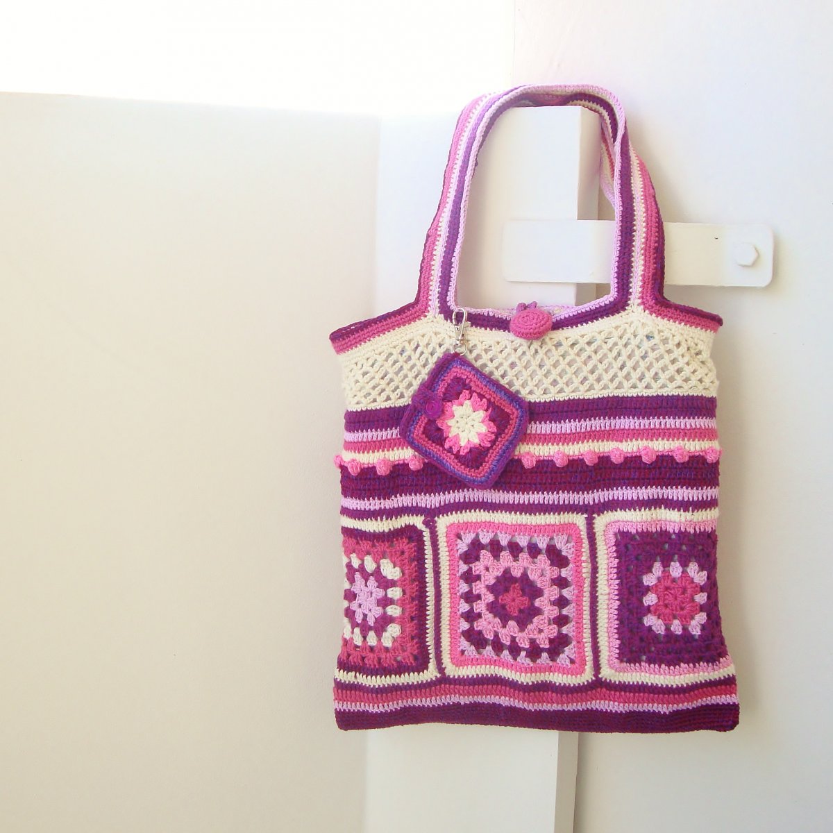 Háčkovaná taška