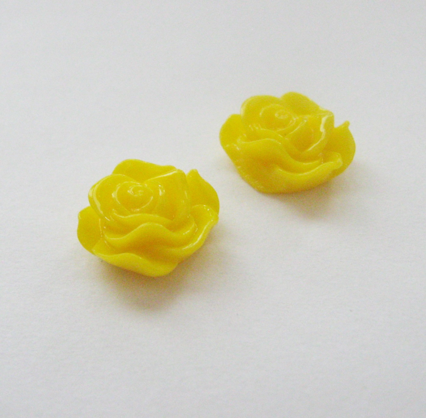 Růžičky 13 x 5 mm 6 ks