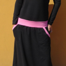 Dlouhé šaty černé s lodičkovým výstřihem S - XXXL