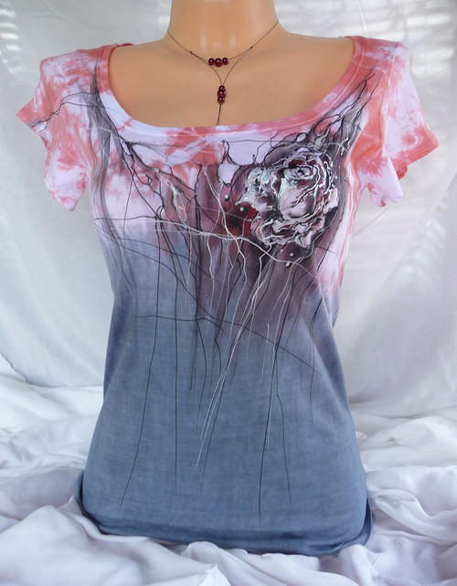 Malované tričko " růže v srdci rozkvetla"