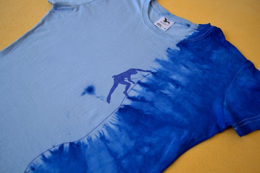 Modré dámské triko s horolezcem M 9464957