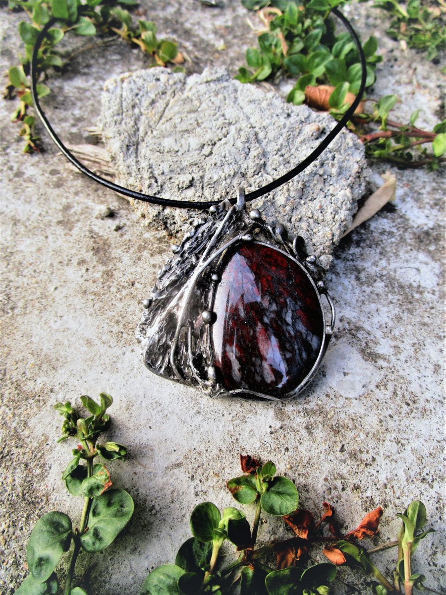 Náhrdelník "Ovíněný"