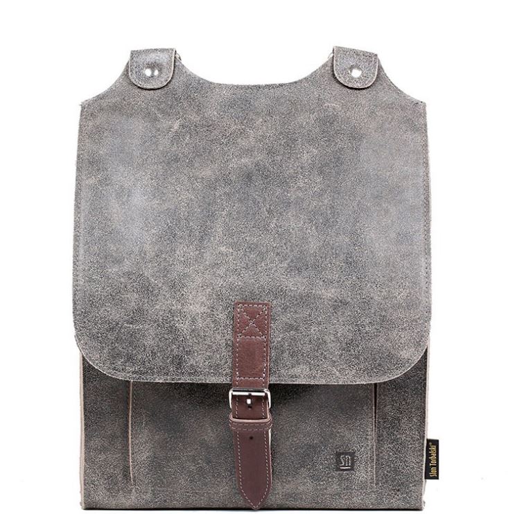 Kožený batoh šedý s hnědým řemínkem 