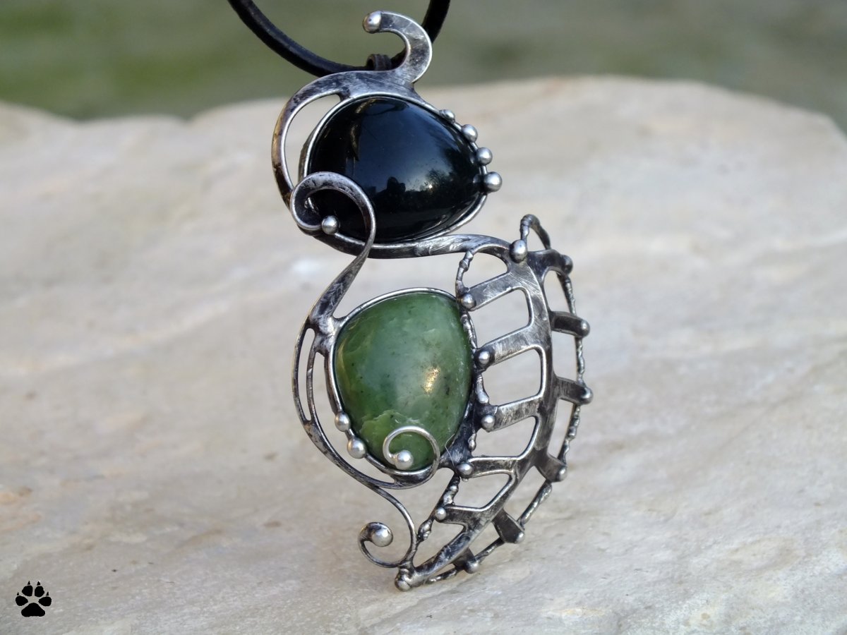 List - jadeit, achát mechový