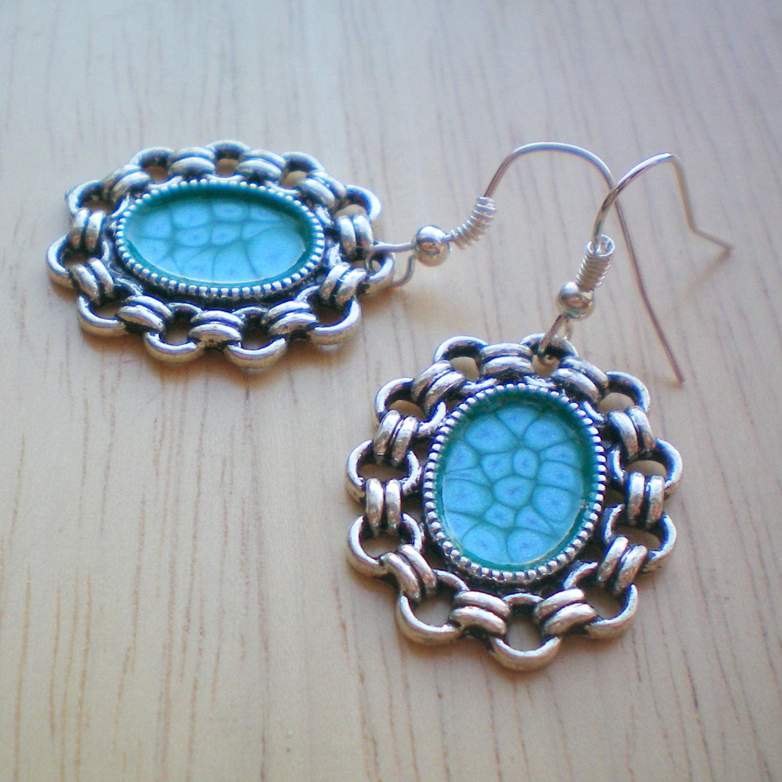 V řetězech - náušnice