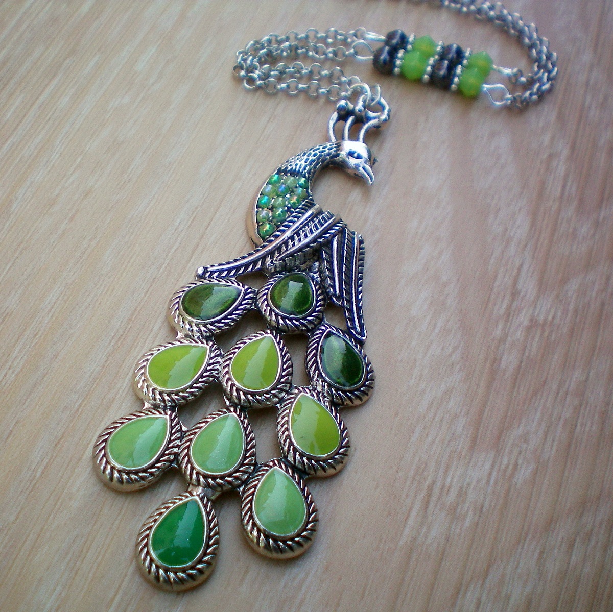 Pyšný jako páv  - náhrdelník