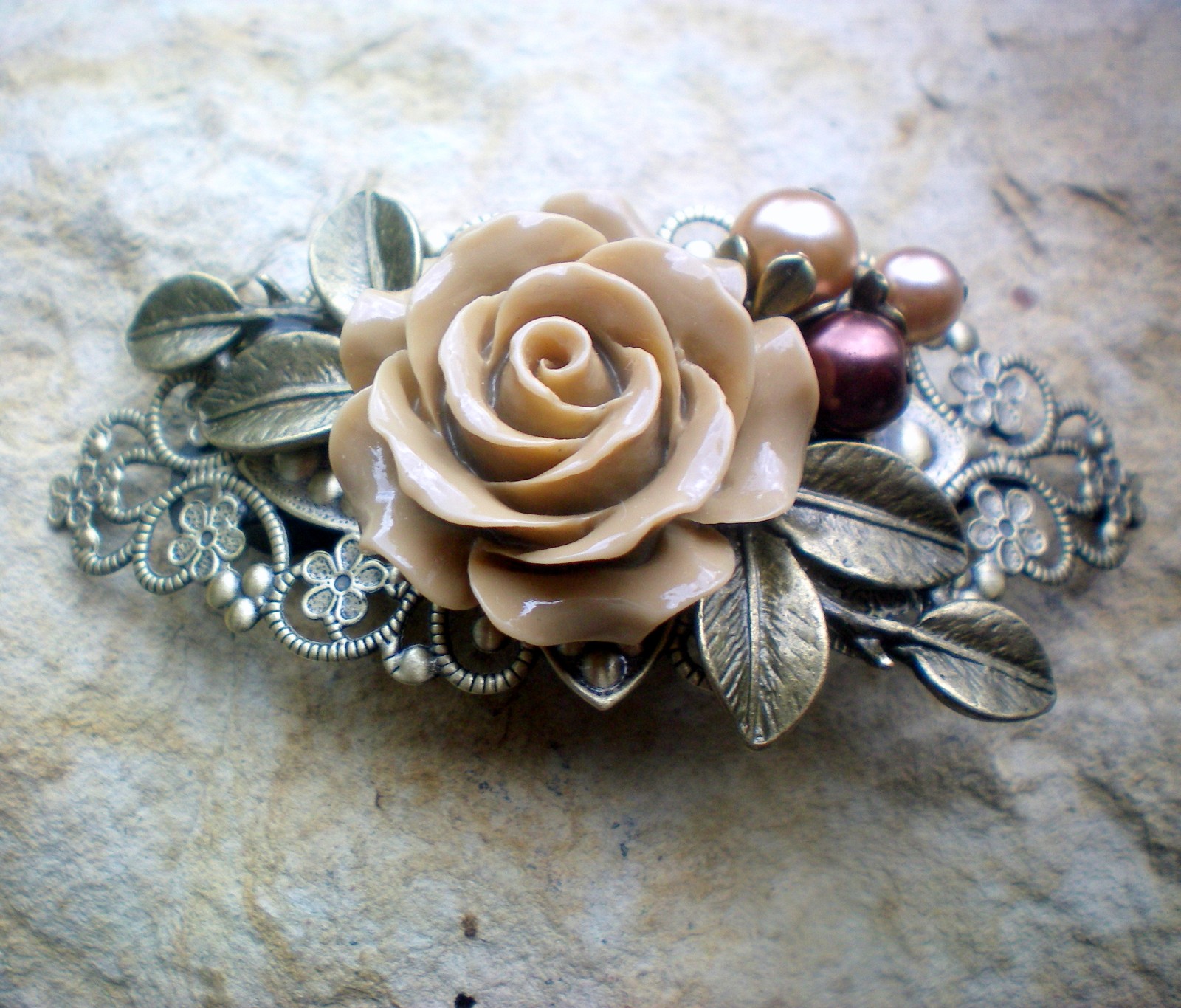 Královna květin - spona do vlasů