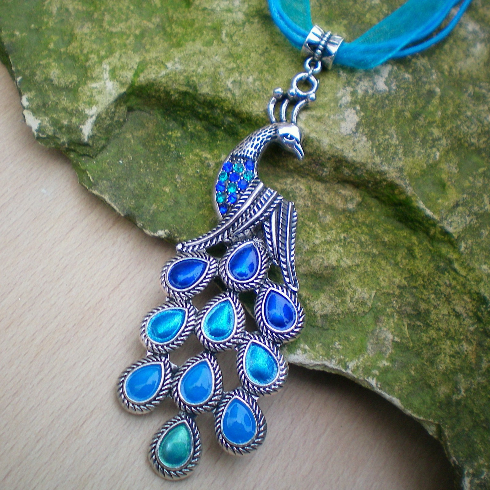 Pyšný jako páv  - náhrdelník