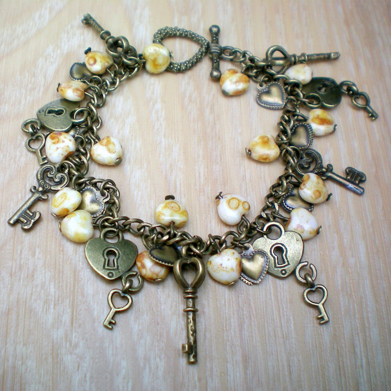 Náramek "Srdce na klíček"