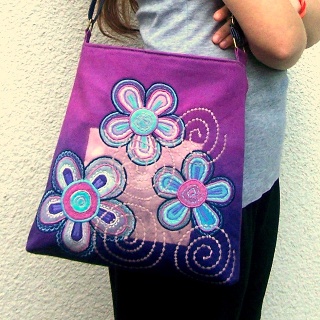 Kabela přes rameno - Fialová romantika