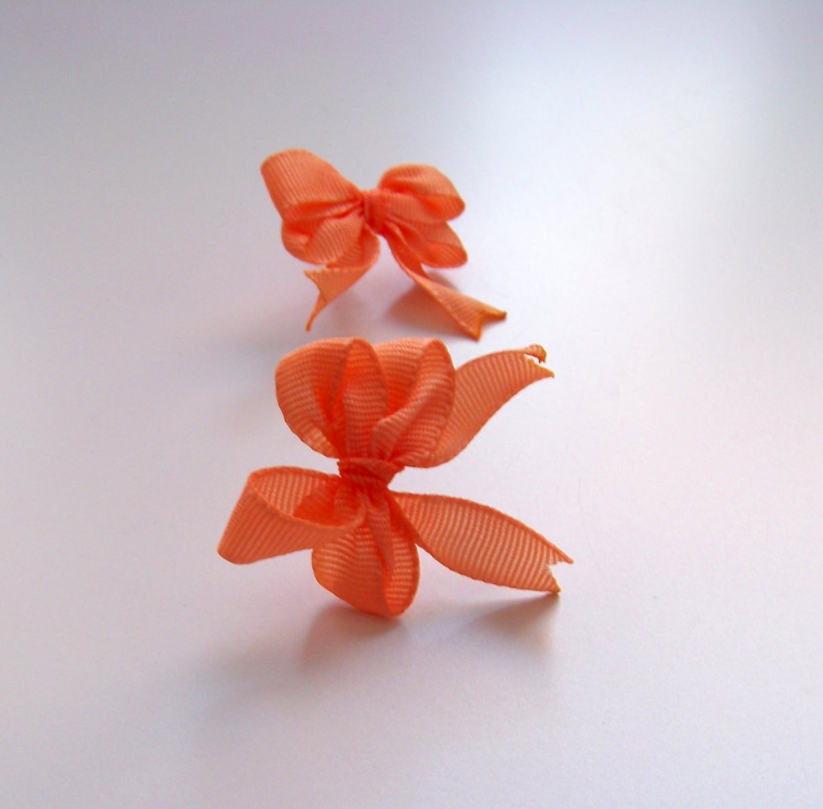 Lososové mašličky - náušnice, puzety