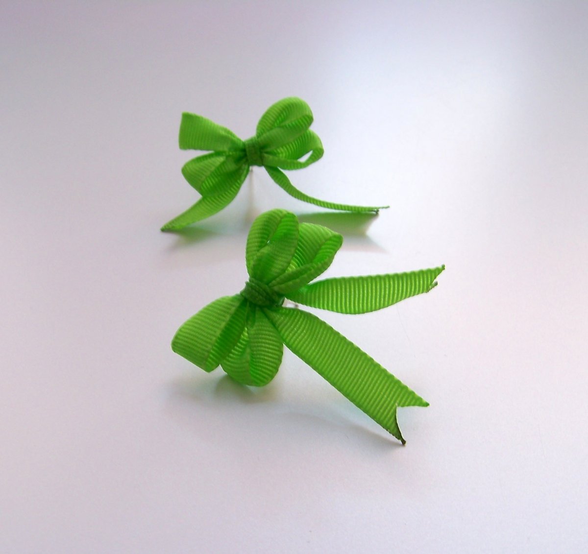 Zelené mašličky - náušnice, pecky