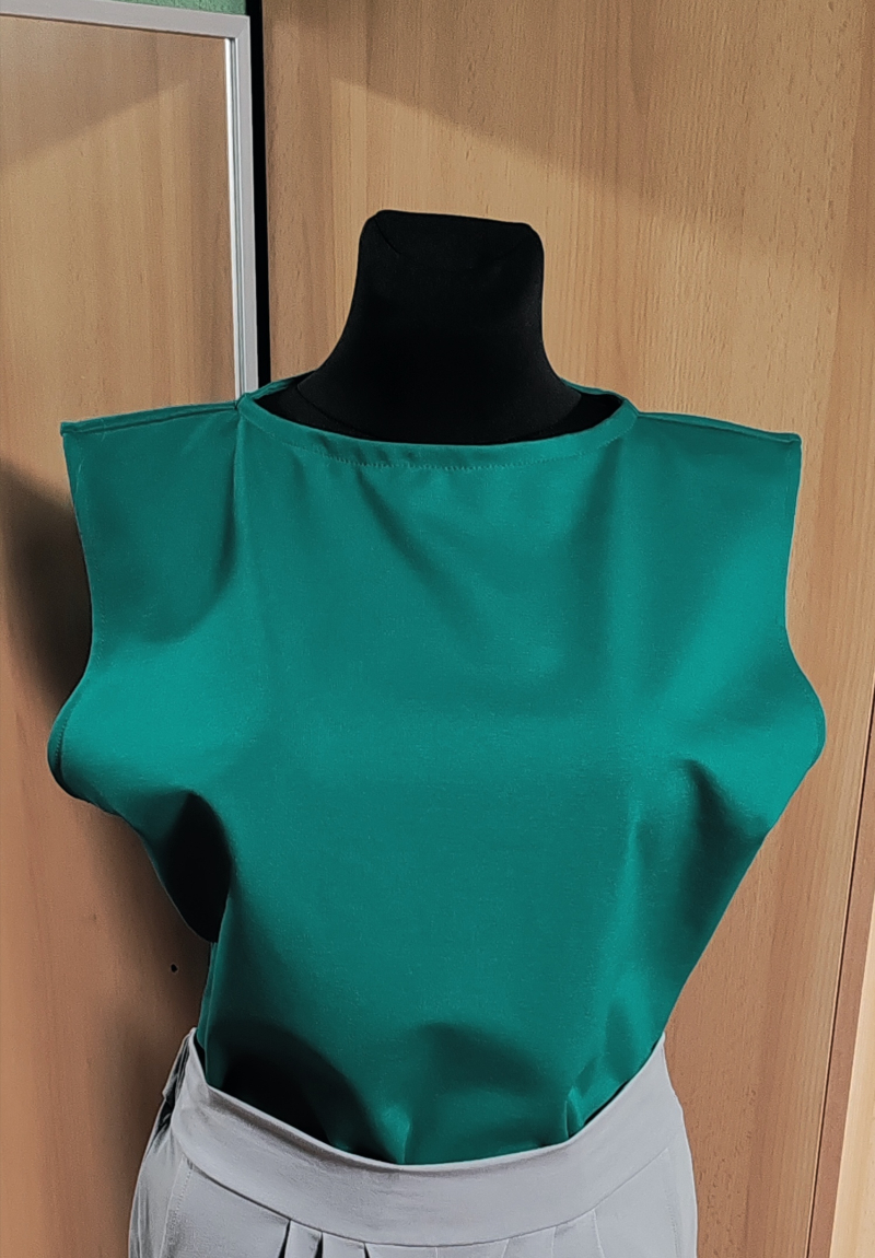 Top zelený 