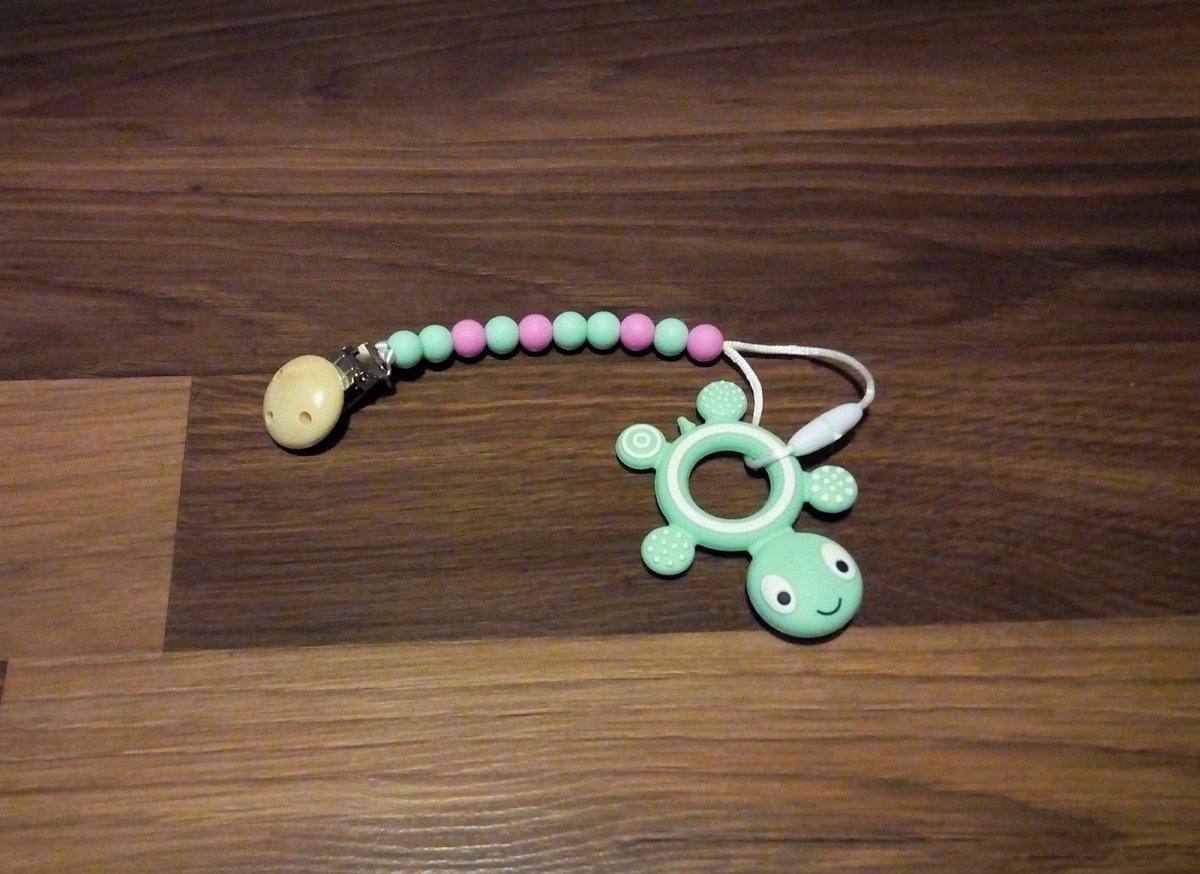 Silikonové kousátko s mint želvičkou / klip