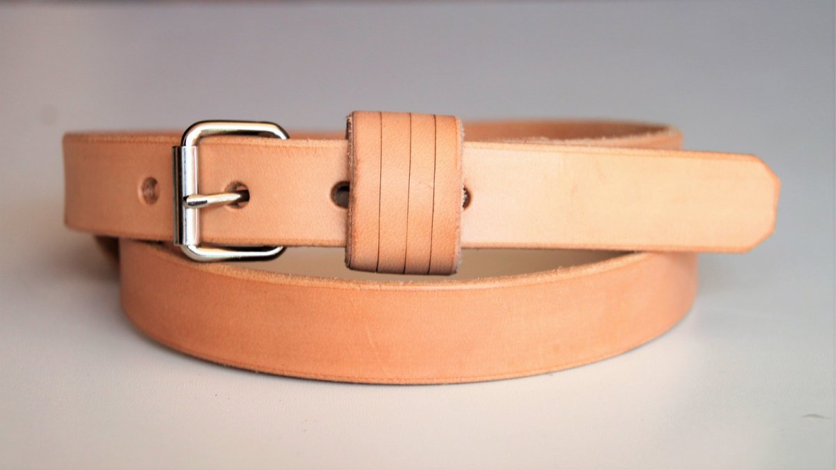 Úzký kožený opasek, 2 cm, více barev