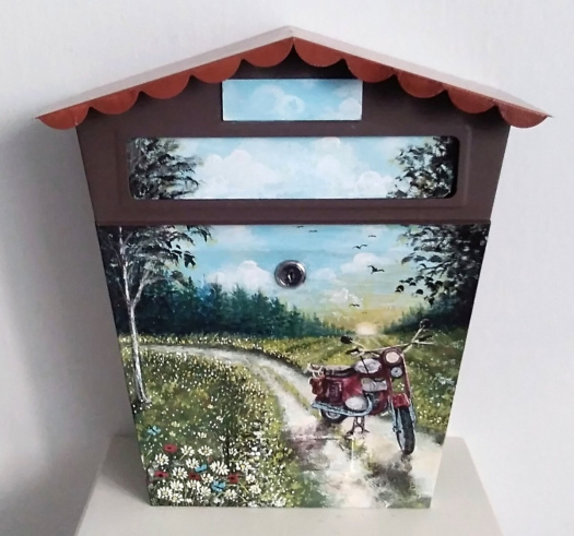 Ručně malovaná poštovní schránka-umělecký design