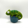 Chameleon - dekorace z filcu