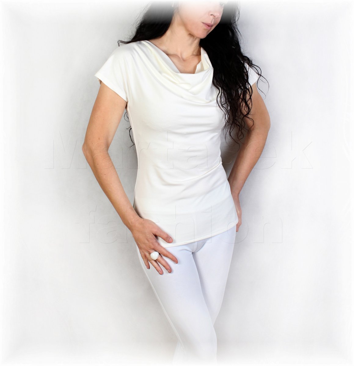 Triko s vodou vz.981 (více barev)