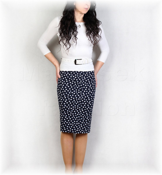 Sukně puntíky vz.939