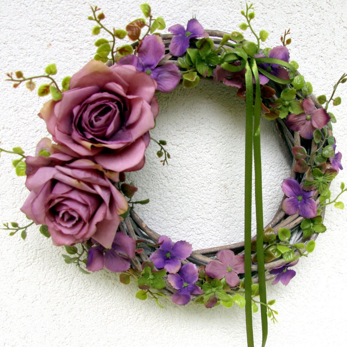 Starorůžový věnec na dveře