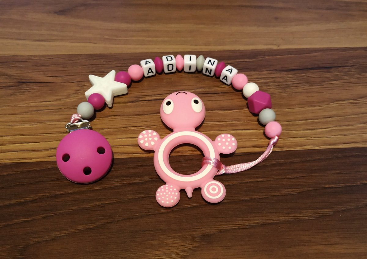 Silikonové kousátko růžové 2v1 s hvězdou se jménem