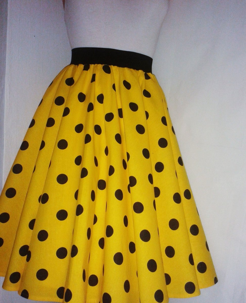Kolová sukně,žlutá