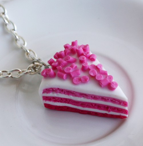 duhový dortík na krk