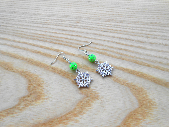 Náušnice vločky se zelenou (332/19)