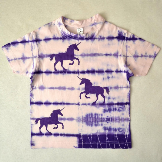 Růžovo-fialové dětské tričko s jednorožci (6 let) 11122524