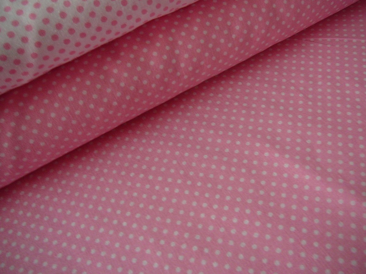 Bavlněná látka - metráž - bílý puntíček na růžové - š. 240 cm