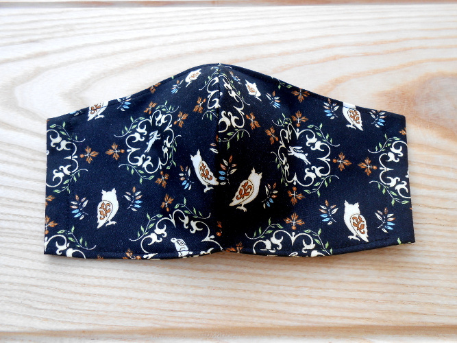 Rouška černá se sovičkami (96/20)