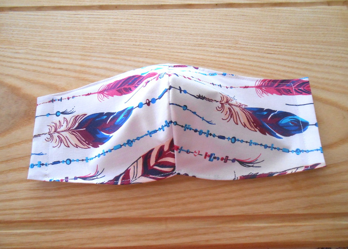 Roušky s peříčky III (318/20)