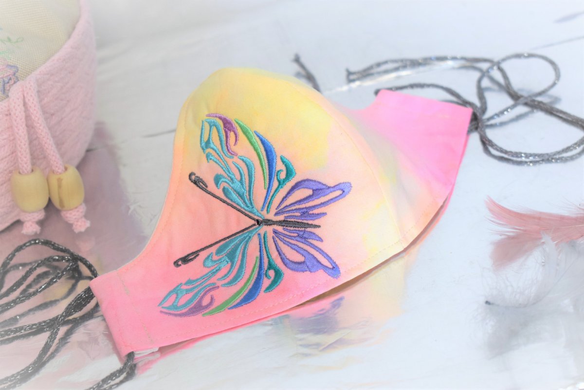 Ručně barvená rouška s výšivkou 0191